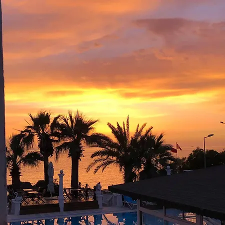 Ξενοδοχείο Sun And Sea