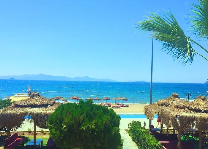 Sun And Sea מלון טורגוטריס