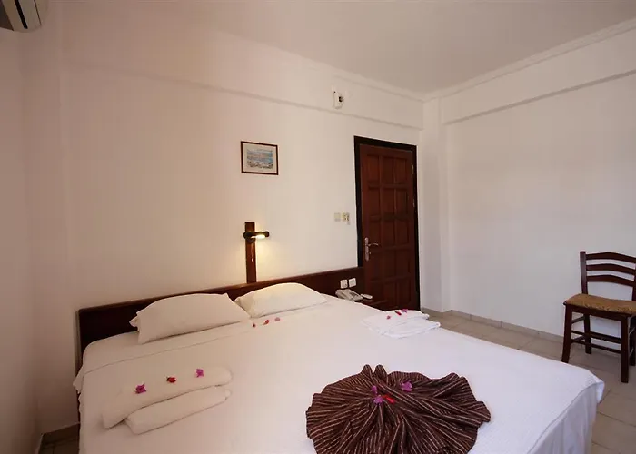 Sun And Sea מלון