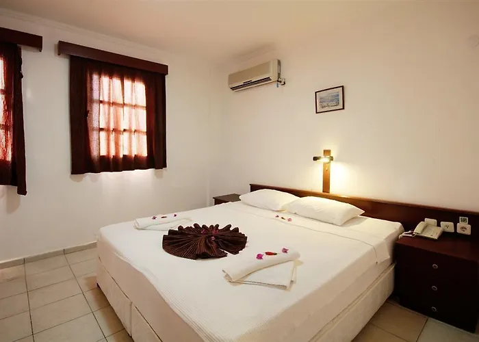 Sun And Sea מלון 3*