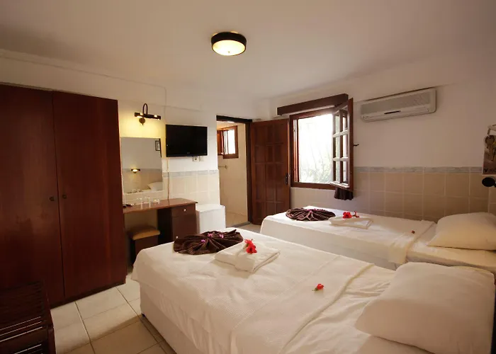 Sun And Sea מלון