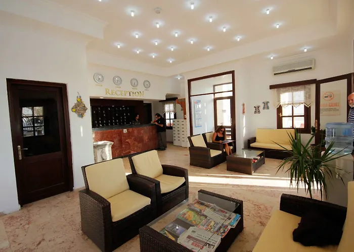 Sun And Sea מלון