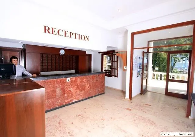 מלון Sun And Sea טורגוטריס