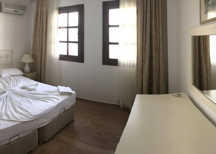 Sun And Sea טורגוטריס