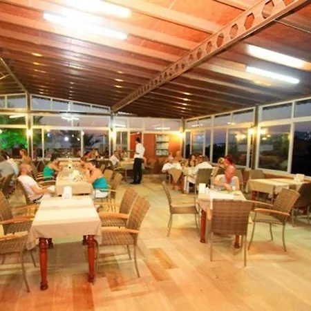 호텔 Sun And Sea 터그트레이스