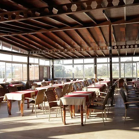 호텔 Sun And Sea 3*